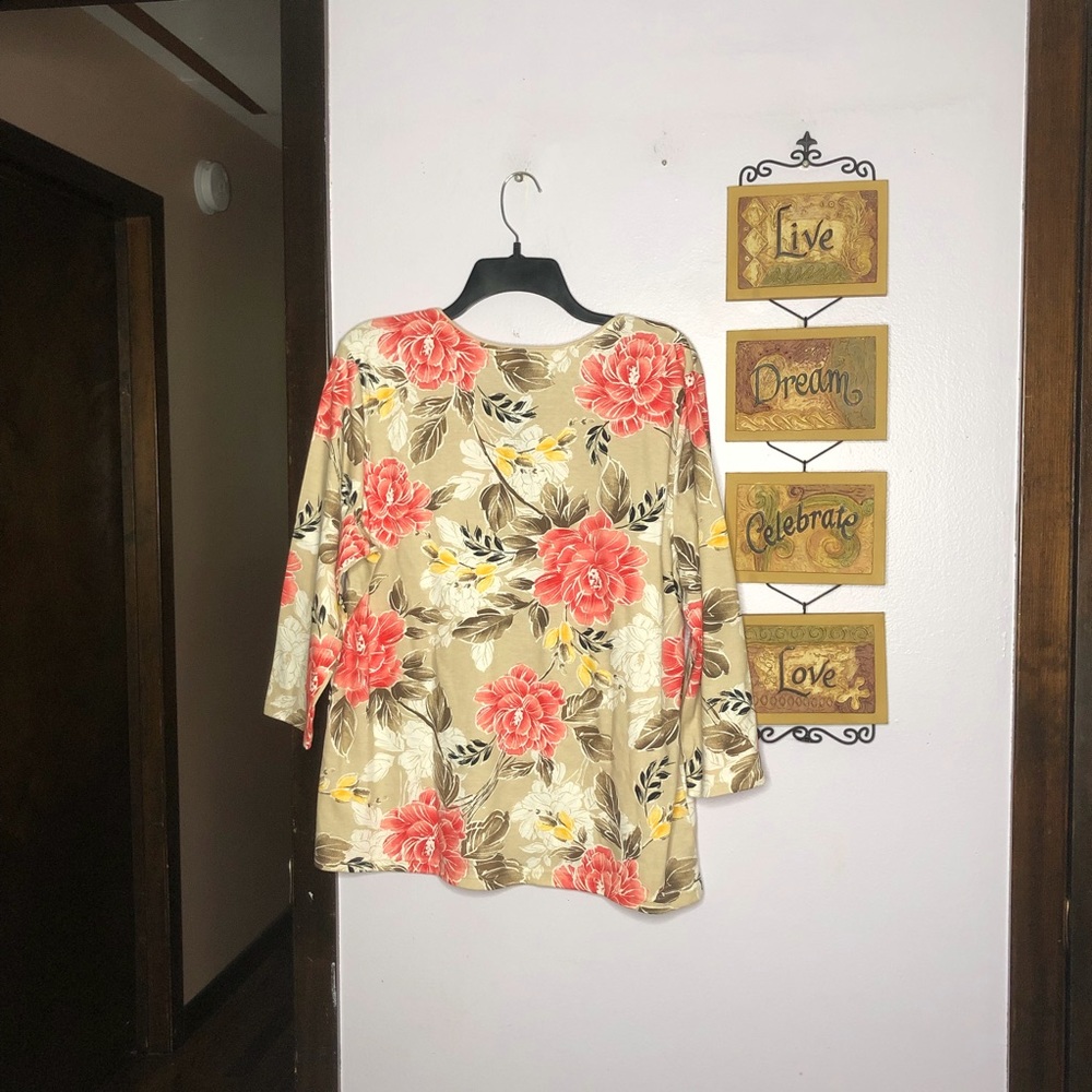 Karen Scott Long sleeve Floral top - Picture 6 of 6
